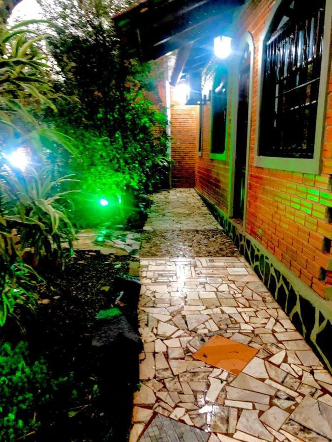 Apart Belgrano Puerto Iguazú Exterior foto