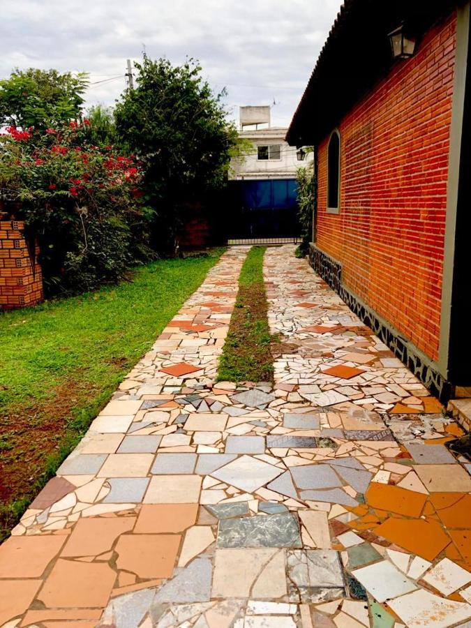 Apart Belgrano Puerto Iguazú Exterior foto