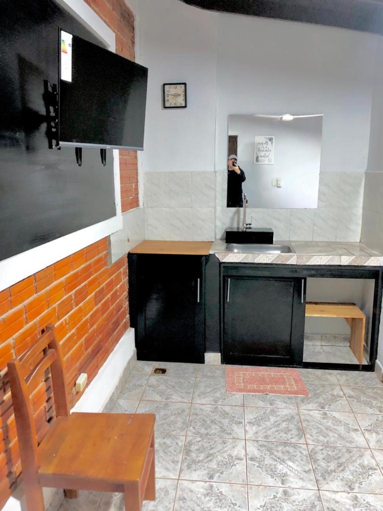 Apart Belgrano Puerto Iguazú Exterior foto